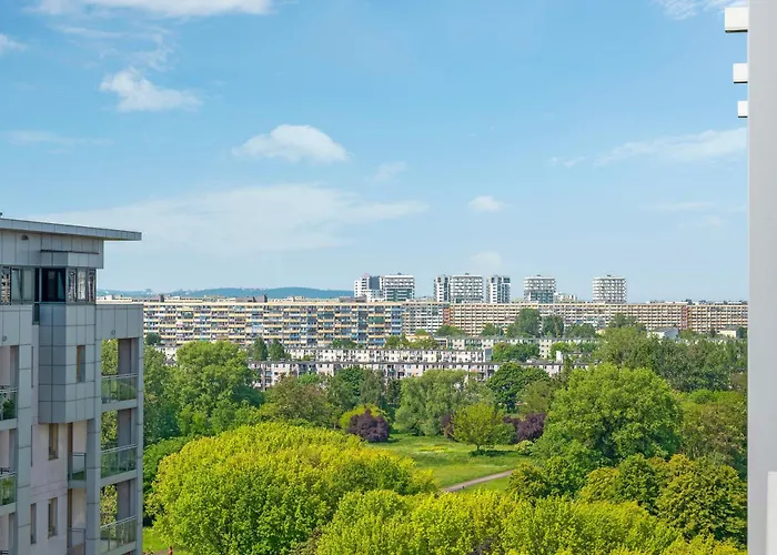 Park By Downtown Daire *